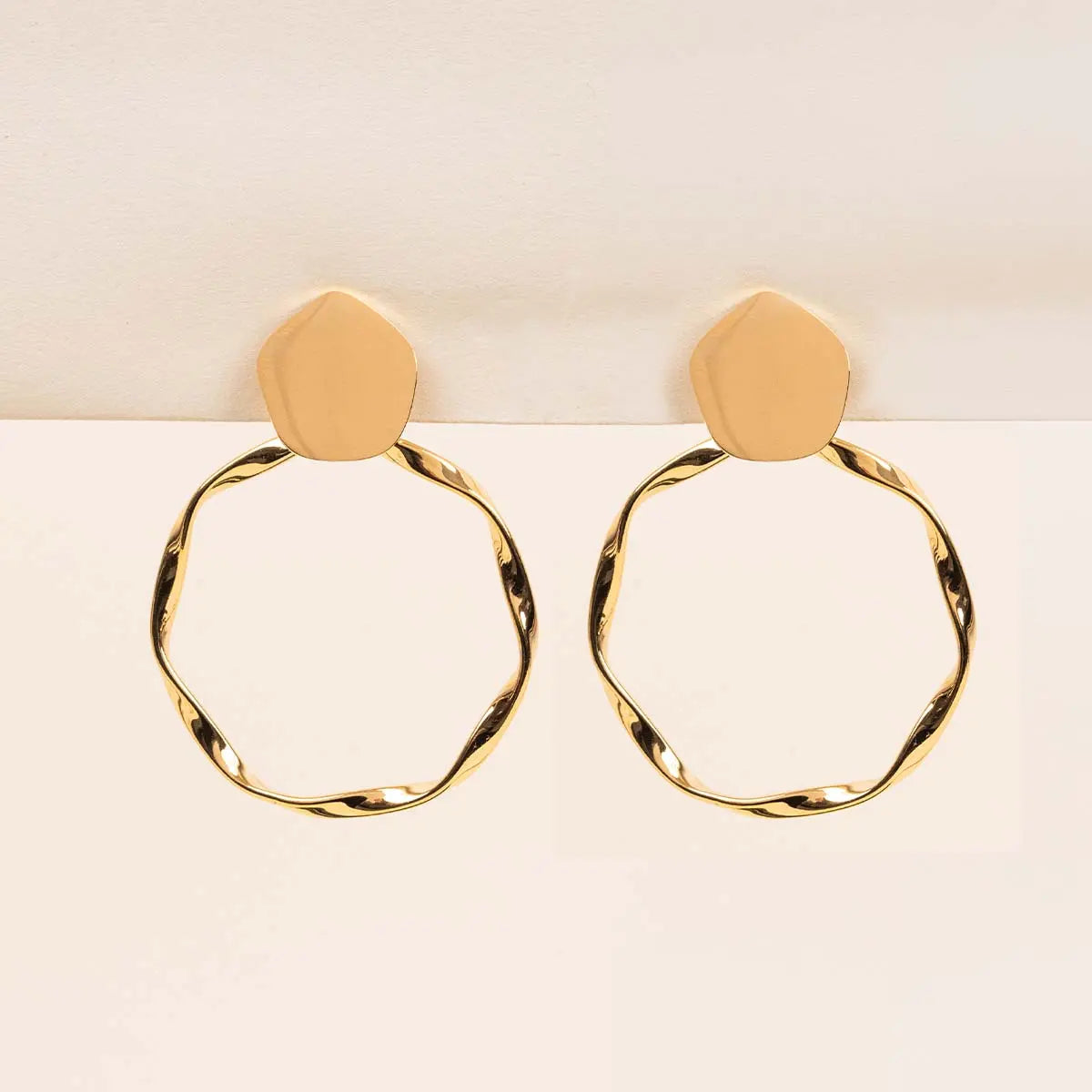 Boucle d'oreilles grands anneaux - Nina - Acier doré