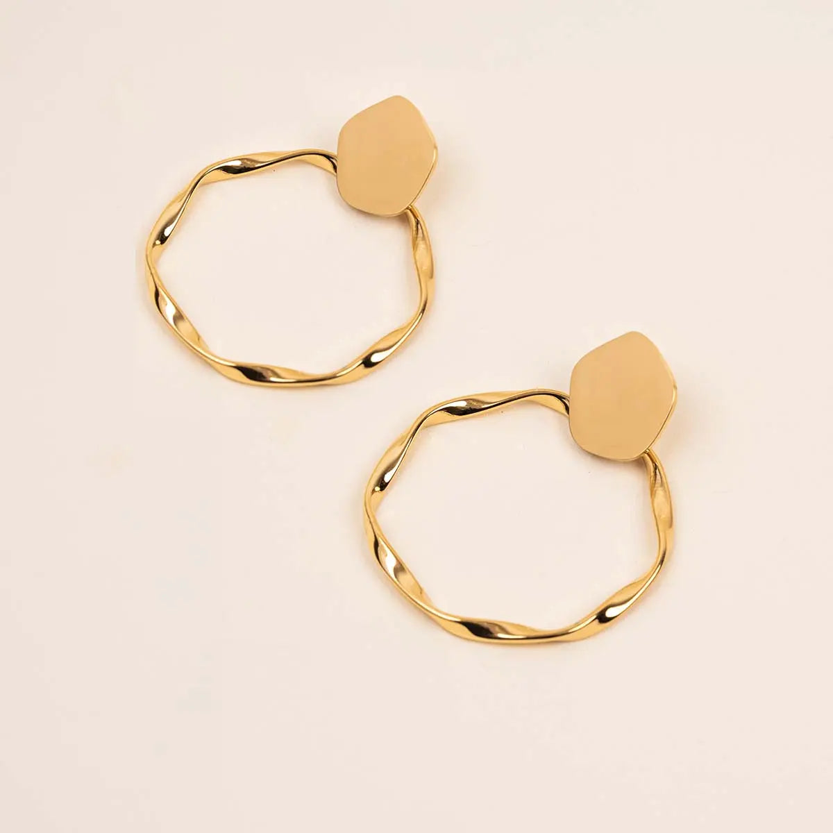 Boucle d'oreilles grands anneaux - Nina - Acier doré