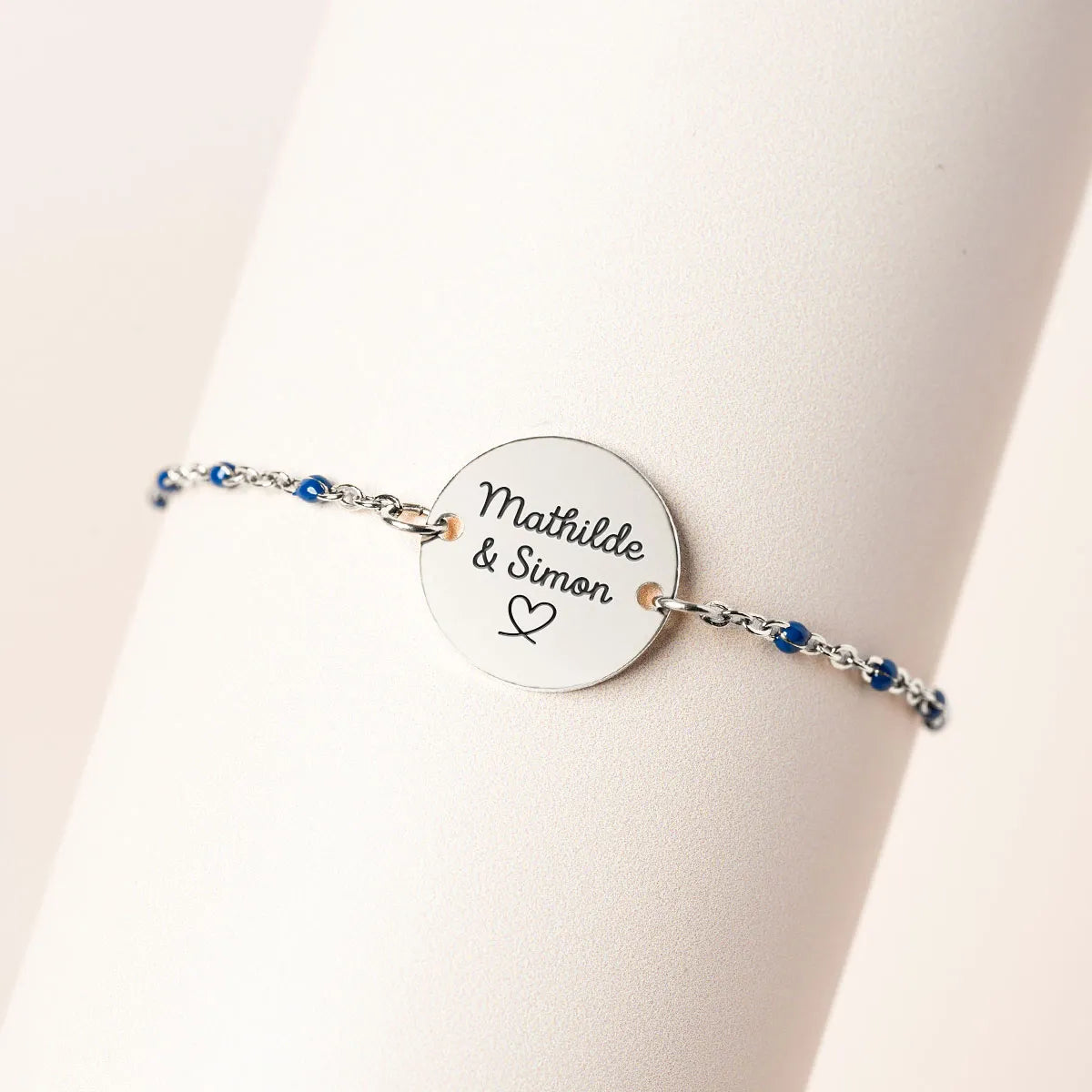 Bracelet perles bleues médaille à personnaliser - Acier