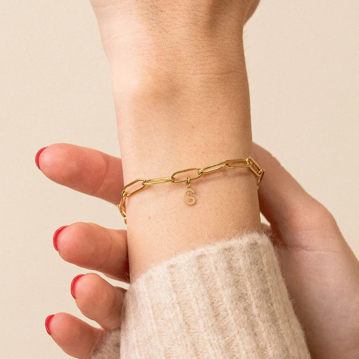 Bracelet chaîne trombone lettre à personnaliser - Doré