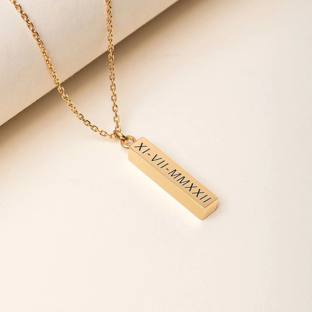 Collier barre à personnaliser - Doré