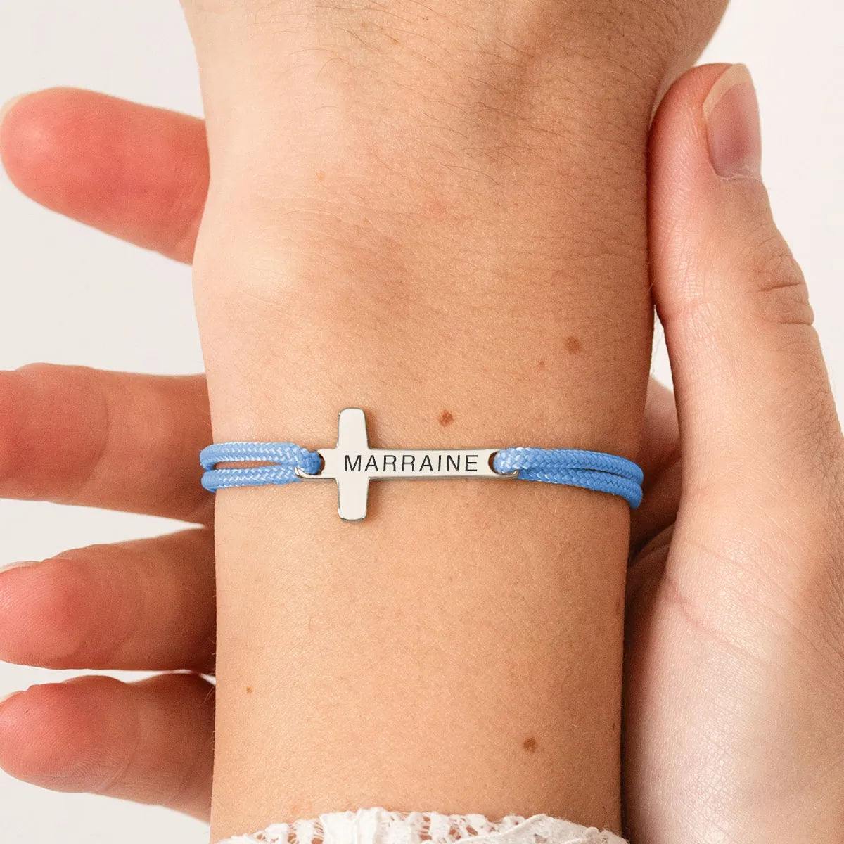 Bracelet croix femme cordon à personnaliser - Acier