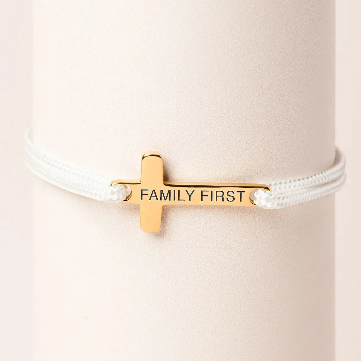 Bracelet cordon croix à personnaliser - Doré