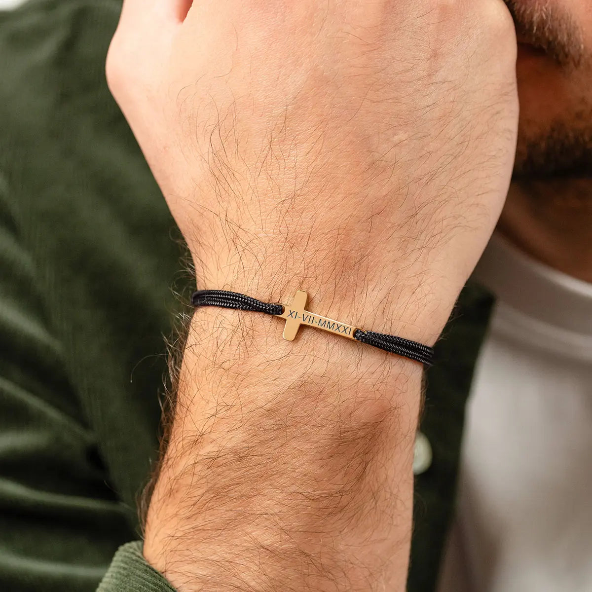 Bracelet cordon croix à personnaliser - Doré