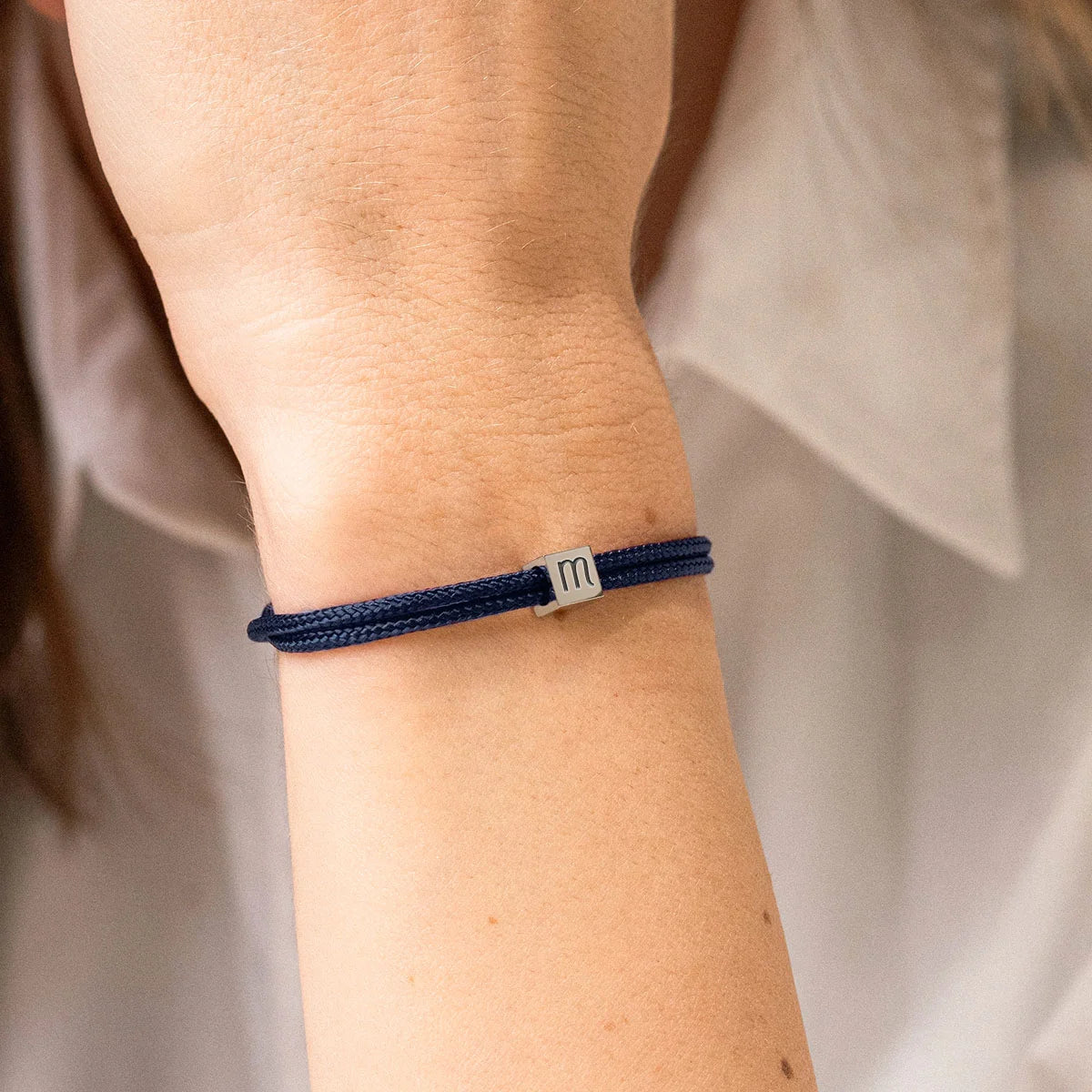 Bracelet femme cordon petit cube à personnaliser - Acier