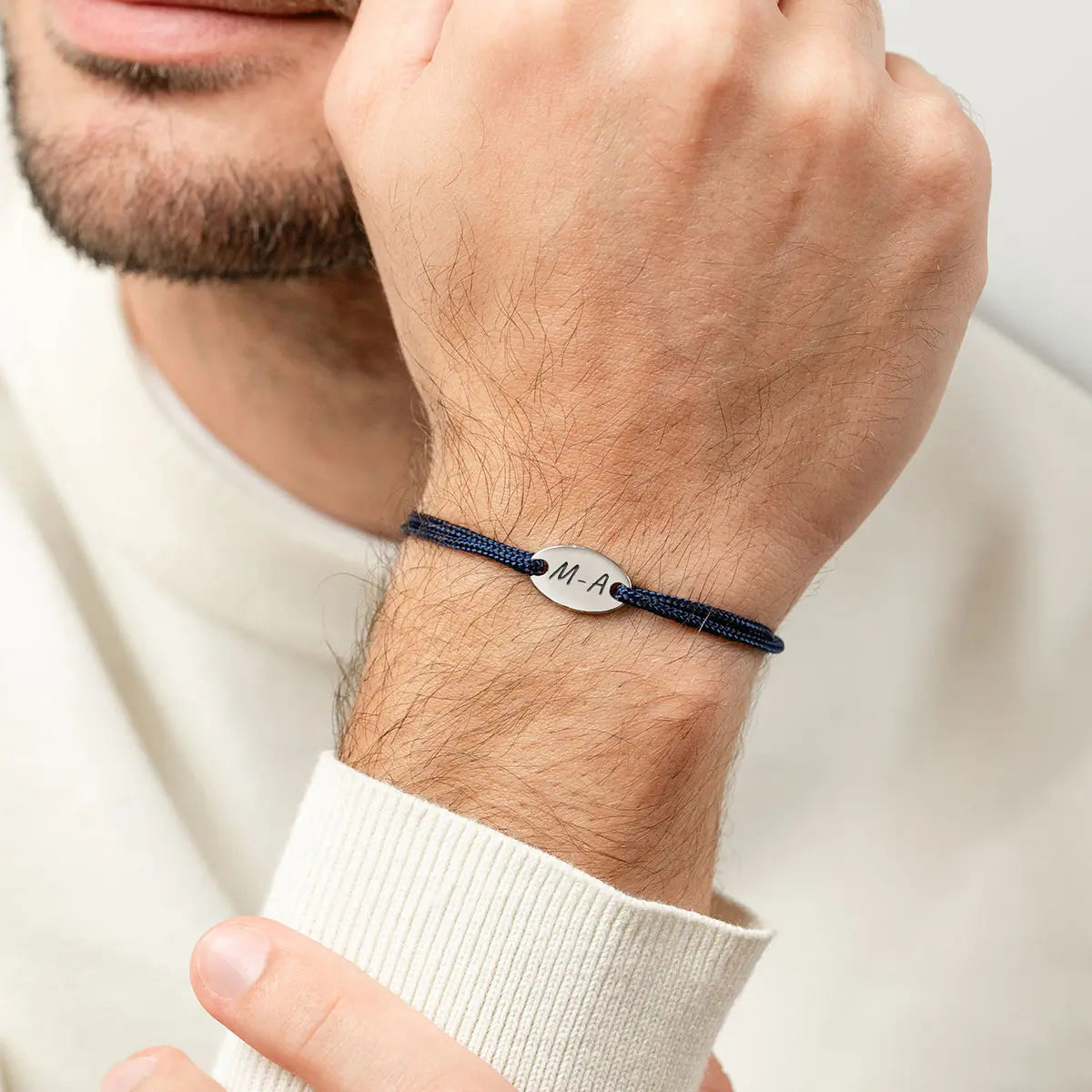 Bracelet cordon médaille ovale à personnaliser - Acier