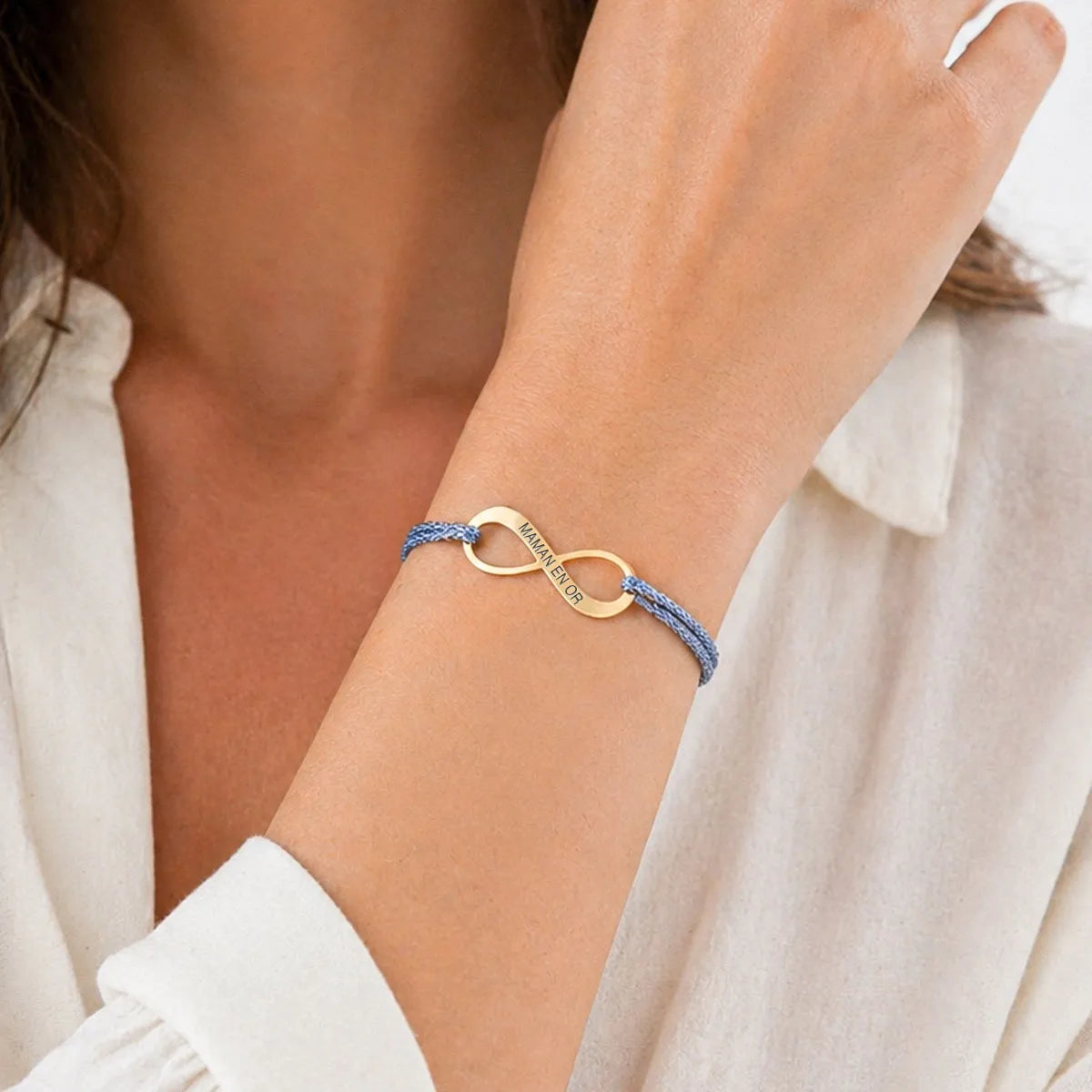 Bracelet femme cordon scintillant médaille Infini à personnaliser - Doré