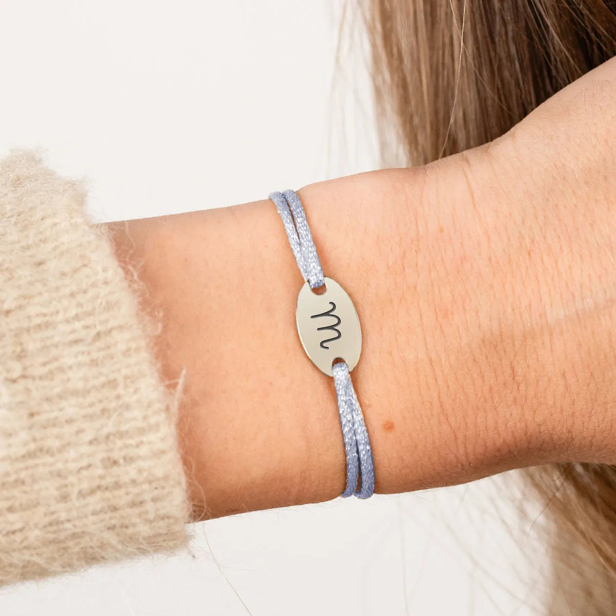 Bracelet femme cordon scintillant médaille ovale à personnaliser - Acier