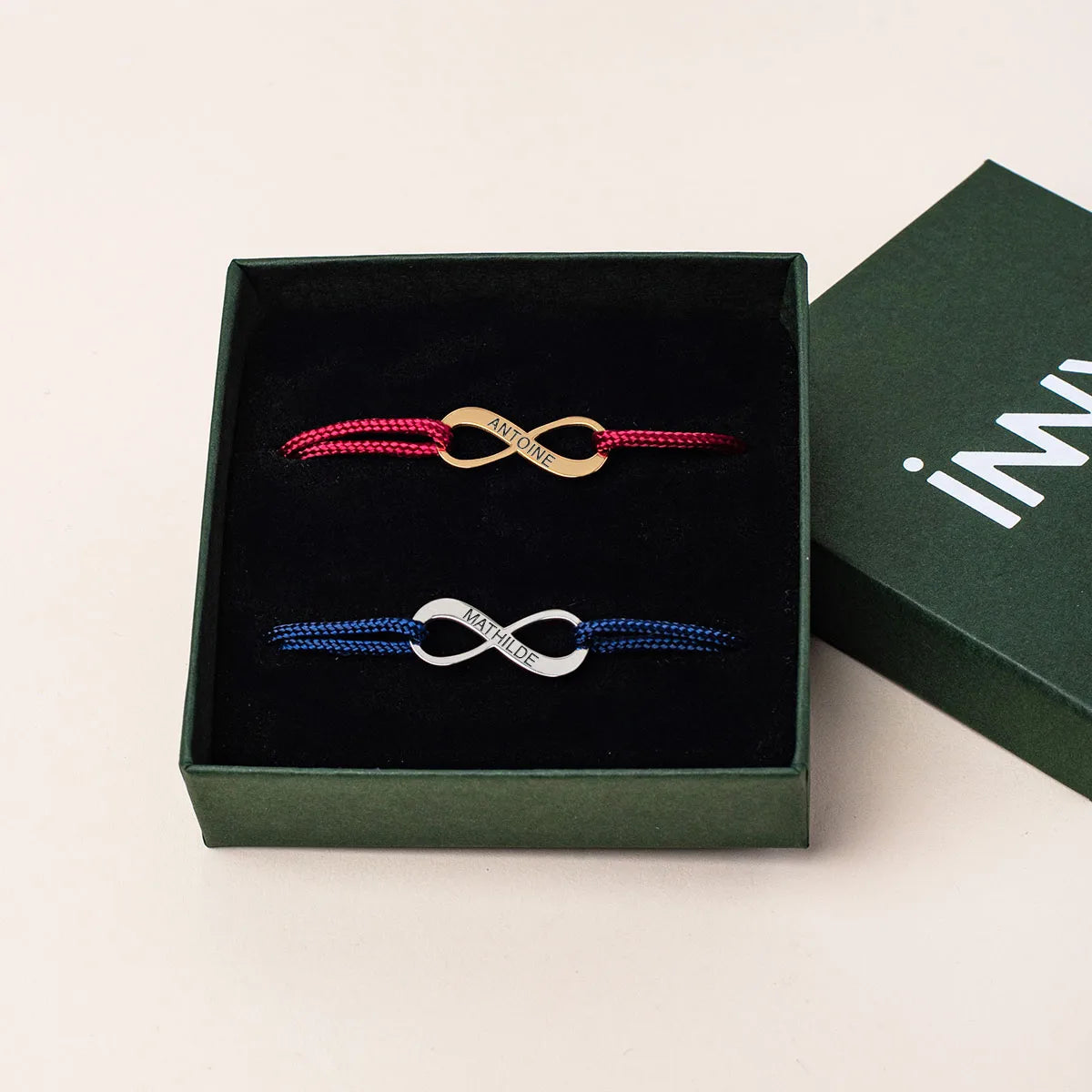 Duo de bracelets cordon Infini à personnaliser