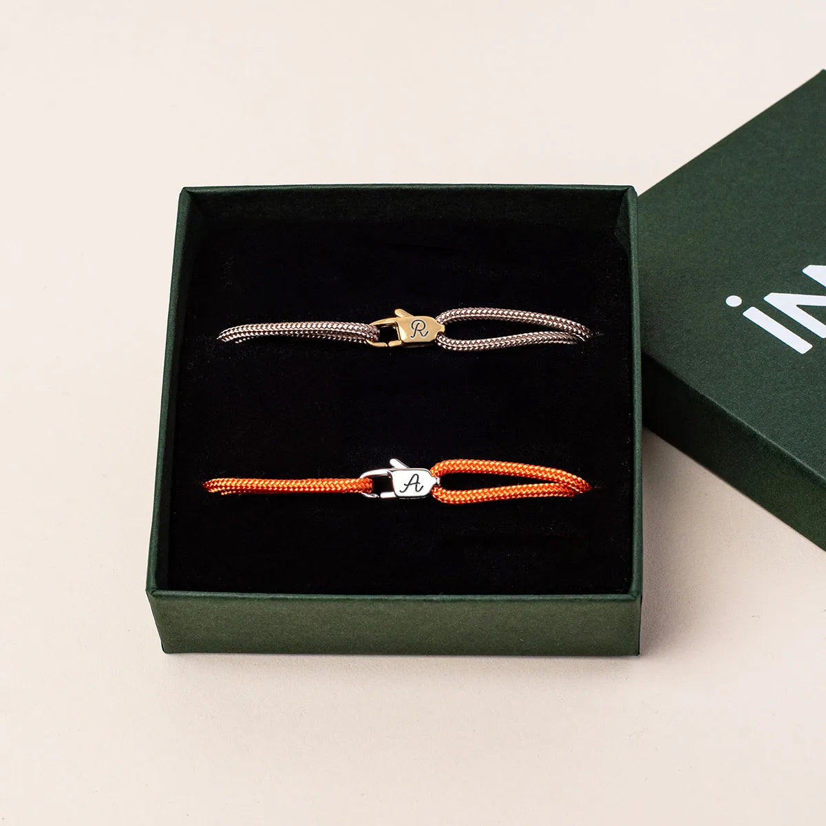 Duo de bracelets cordon Mousqueton à personnaliser