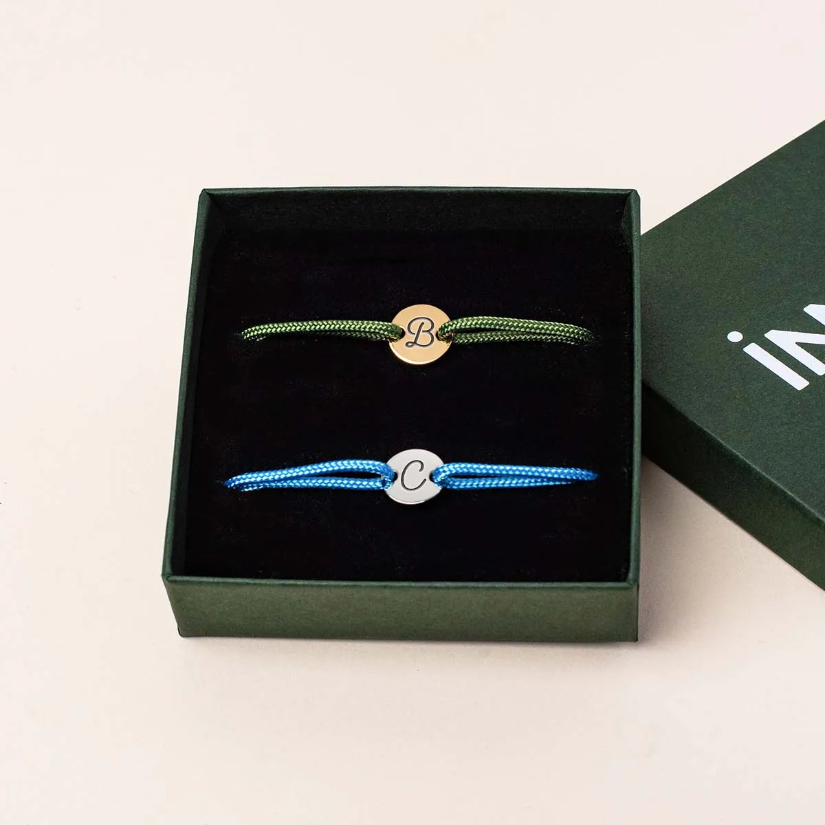 Duo de bracelets cordon Petite Médaille à personnaliser