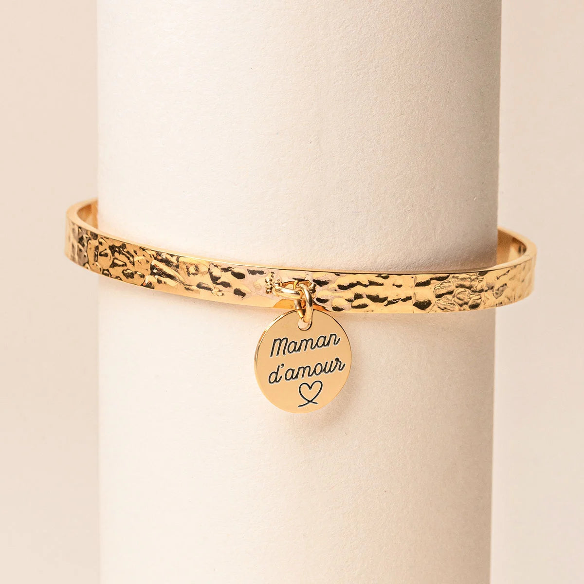 Bracelet jonc martelé médaille à personnaliser - Doré