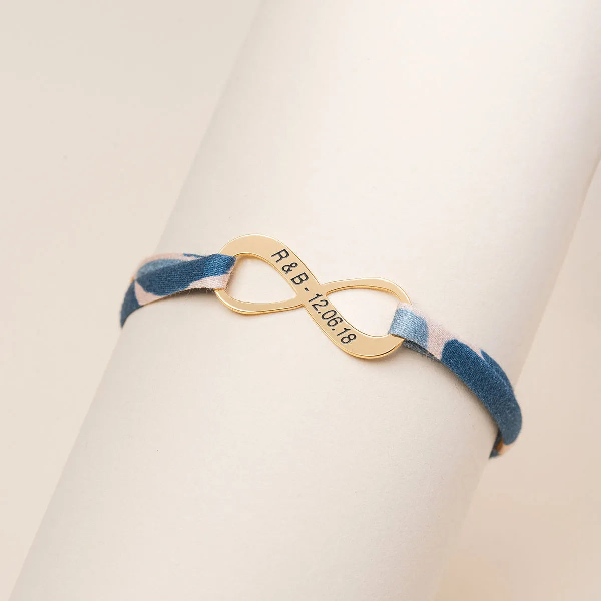 Bracelet Liberty médaille Infini à personnaliser - Doré